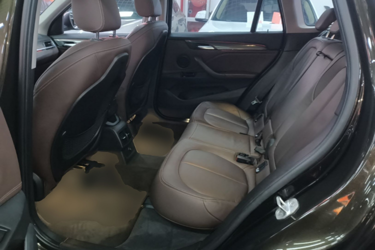 BMW X1 2018 #17 BMW X1 2018 car image #17