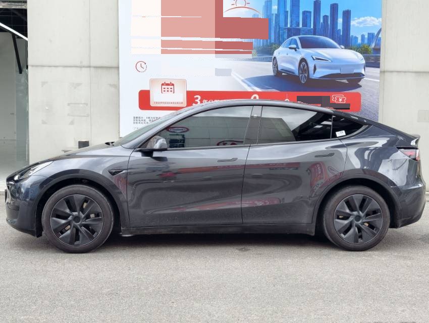 Tesla Model Y 2024 #3 Tesla Model Y 2024 изображение автомобиля #3