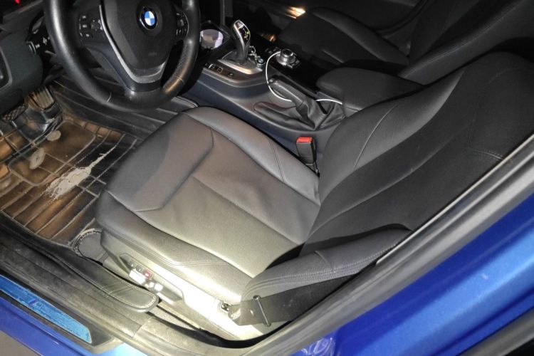BMW 3 Series 2017 #13 BMW 3 Series 2017 car image #13