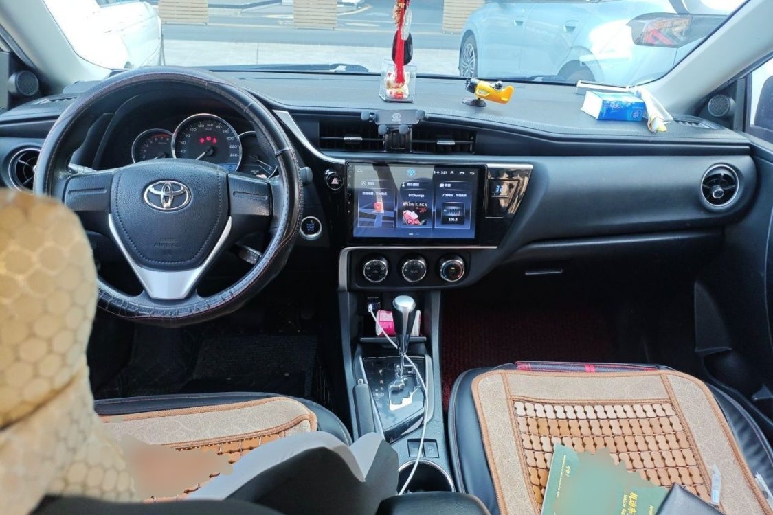 Toyota Corolla 2018 imagem de carro #21