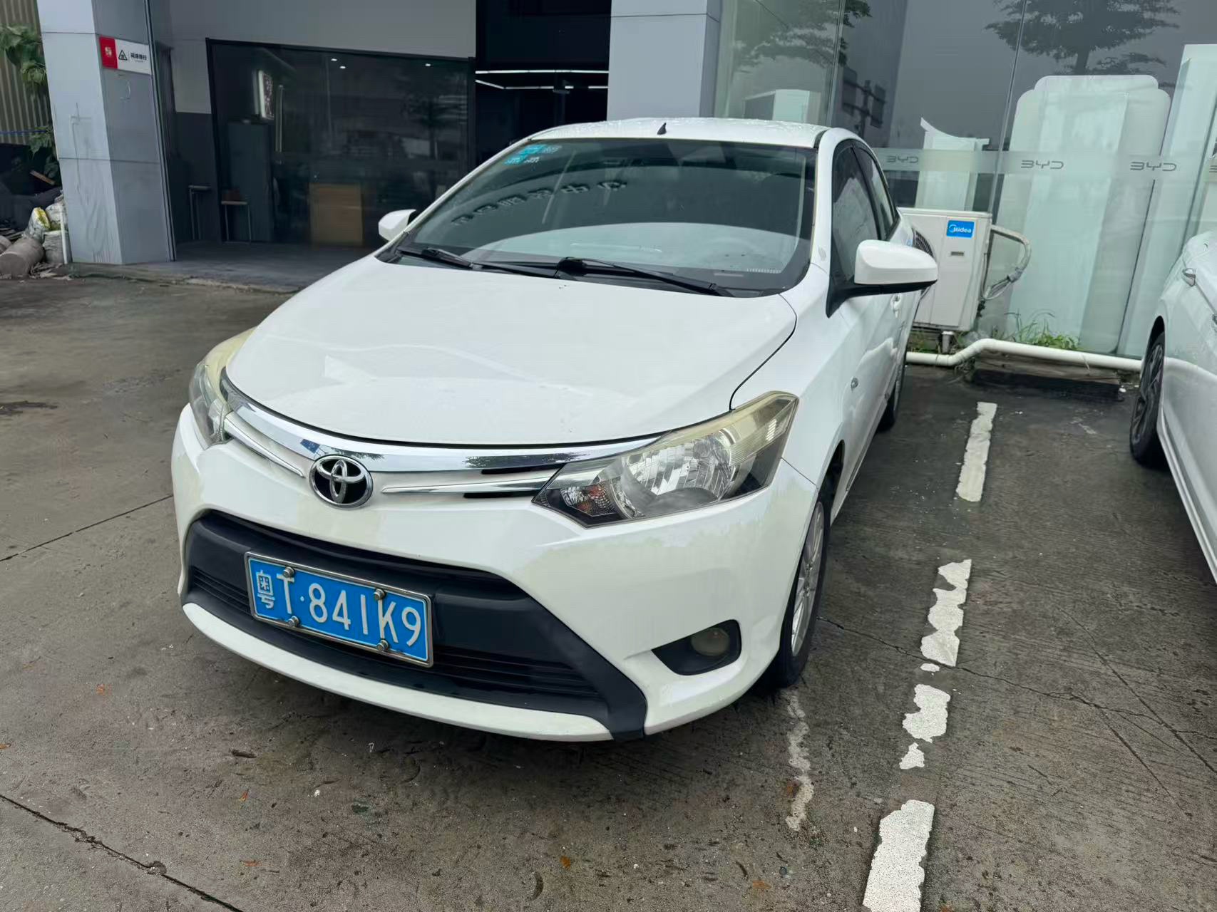 Toyota Vios 2015 Toyota Vios 2015 car image