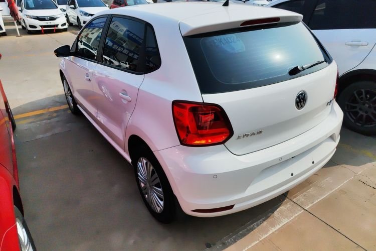 Volkswagen Polo 2018 صورة سيارة #7