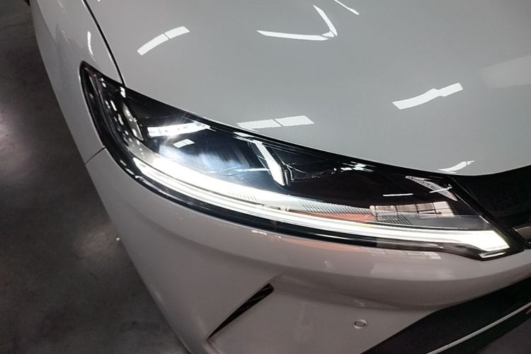 BYD YuanUP 2025 #8 BYD YuanUP 2025 car image #8