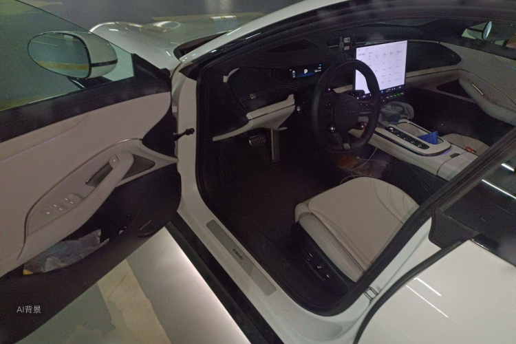MI SU7 2024 immagine di auto #18