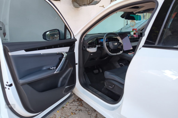 GEELY Boyue L 2024 #18 GEELY Boyue L 2024 изображение автомобиля #18