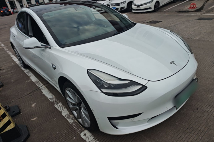 Tesla Model 3 2020 #4 Tesla Model 3 2020 car image #4