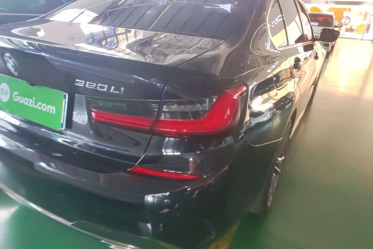 BMW 3 Series 2021 #8 BMW 3 Series 2021 car image #8