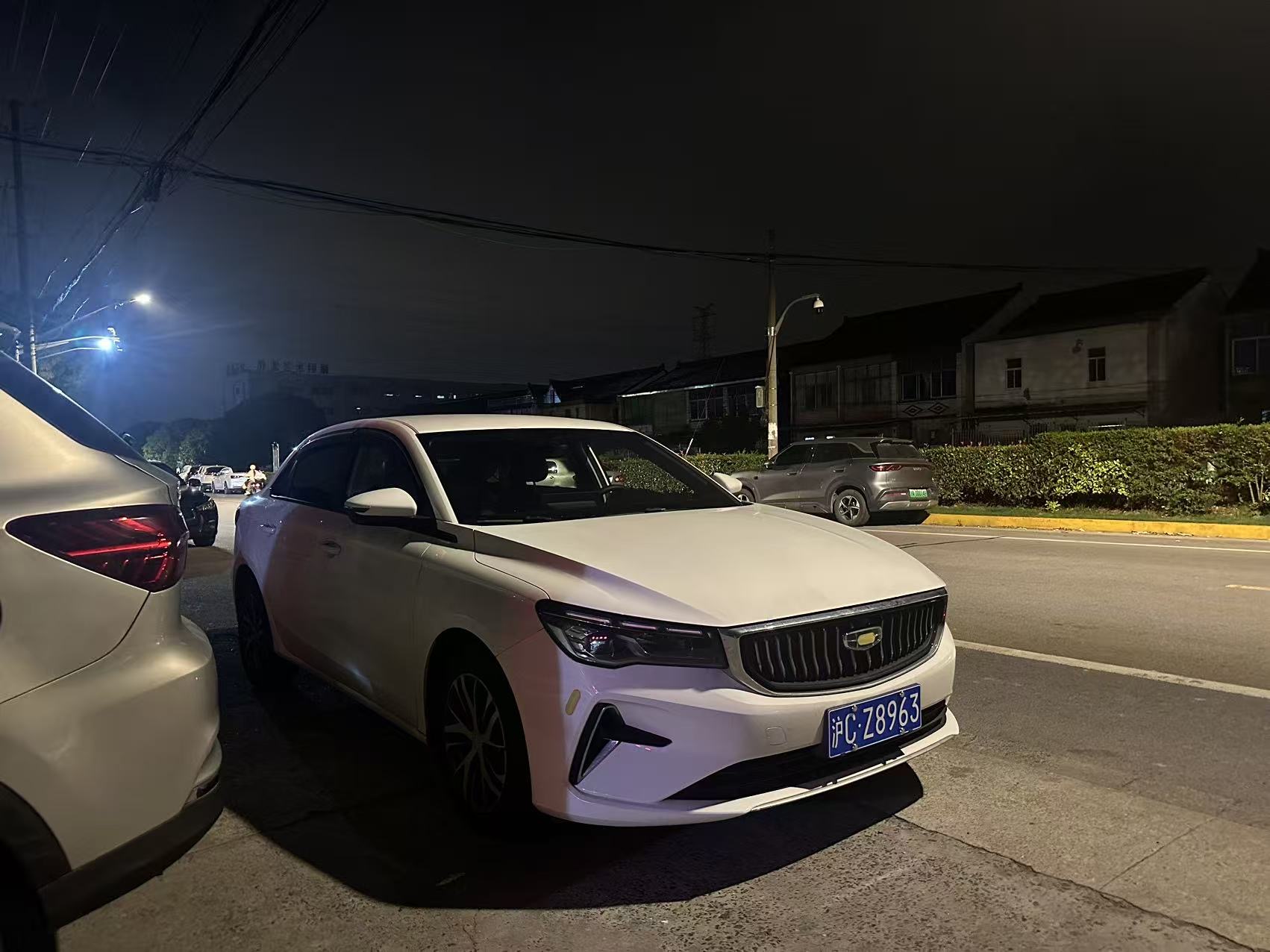 GEELY Emgrand 2023 immagine di auto #3