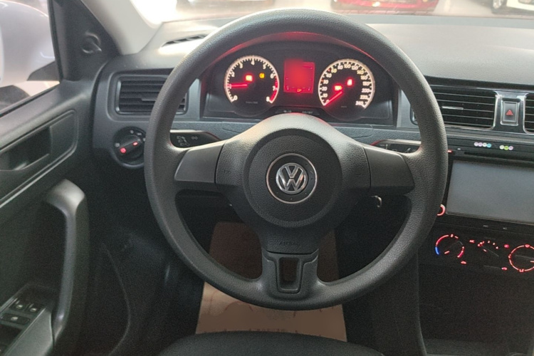 Volkswagen Santana 2016 immagine di auto #15