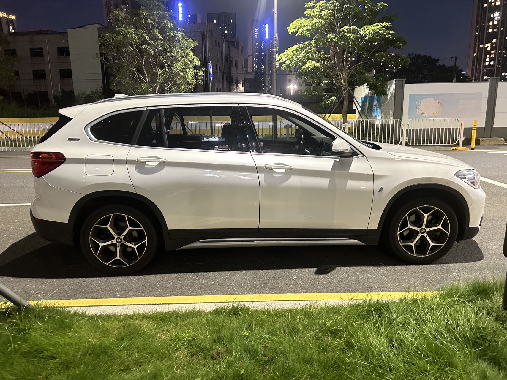 BMW X1 New Energy 2018 #8 BMW X1 New Energy 2018 car image #8