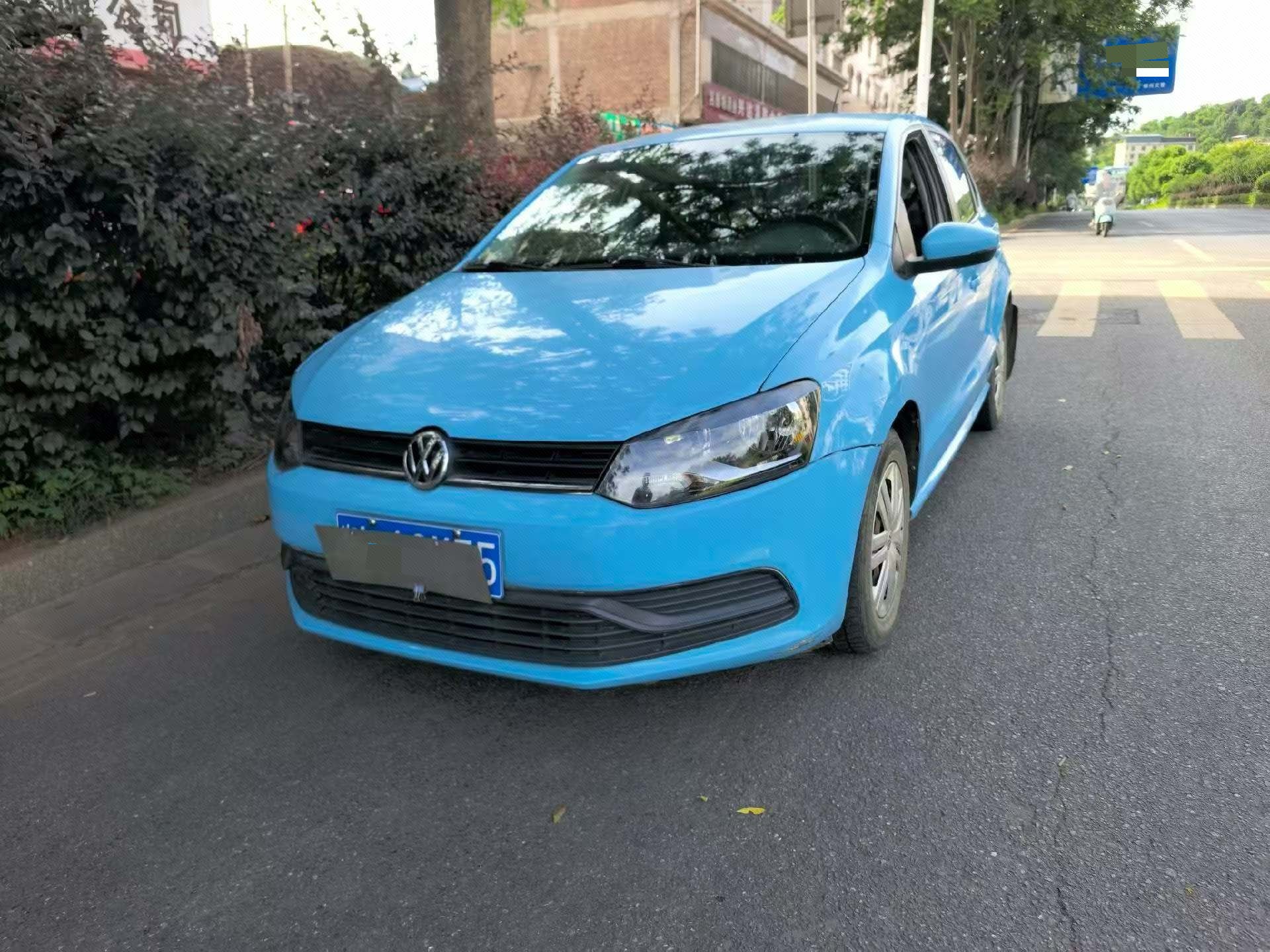 Volkswagen Polo 2016 Volkswagen Polo 2016 car image