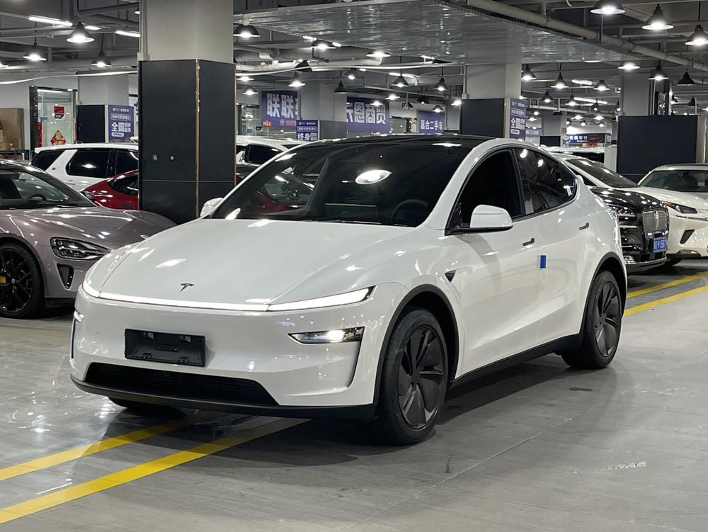 Tesla Model Y 2026 Tesla Model Y 2026 car image