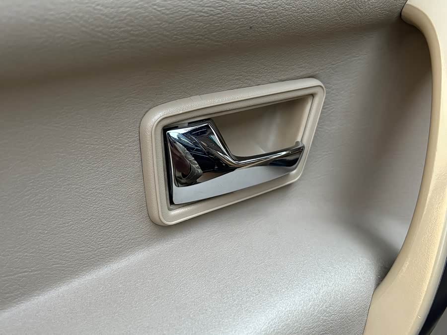 Volkswagen Santana Vista 2010 #14 Volkswagen Santana Vista 2010 car image #14