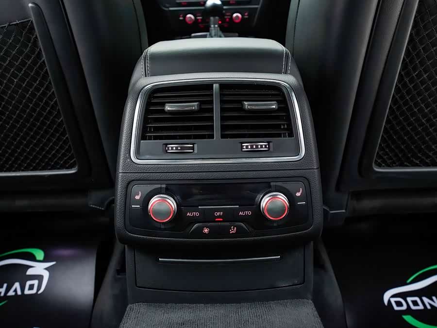 Audi RS 6 2019 car image #14