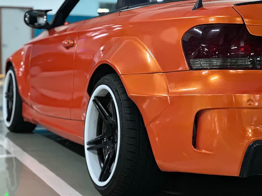 BMW 1 Series (Imported) 2011 car image #14