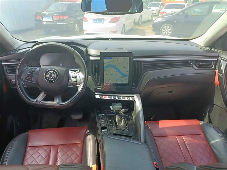 Forthing T5 2019 immagine di auto #14