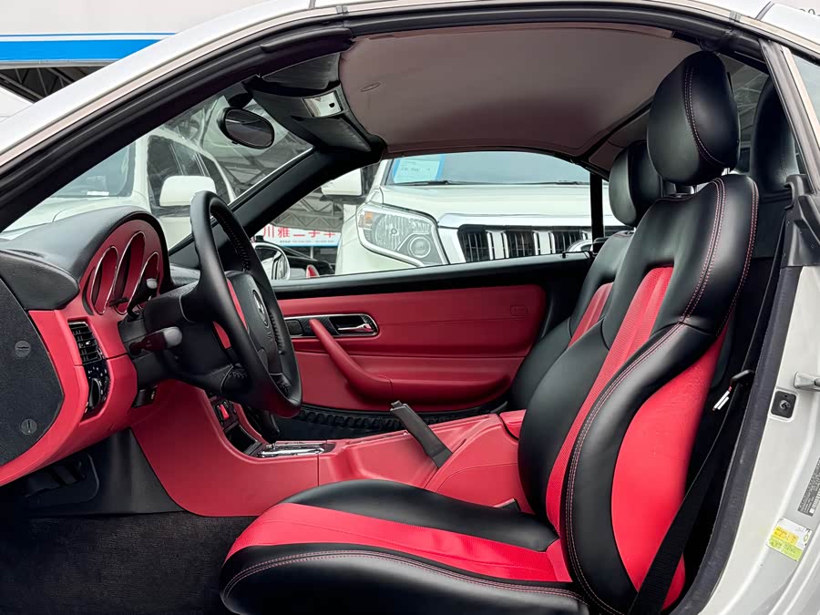 Mercedes-Benz SLK Class 2001 car image #14