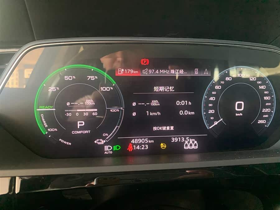 Mercedes-Benz SLK AMG 2021 صورة سيارة #14