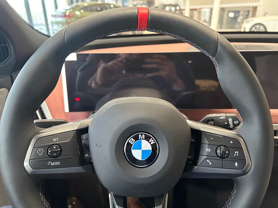 BMW iX M60 imagem de carro #14