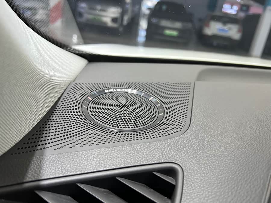 Audi Q5 (Imported) 2014 car image #14