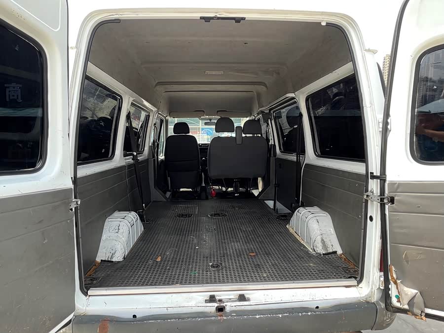 Ford Transit Classic 2016 car image #14