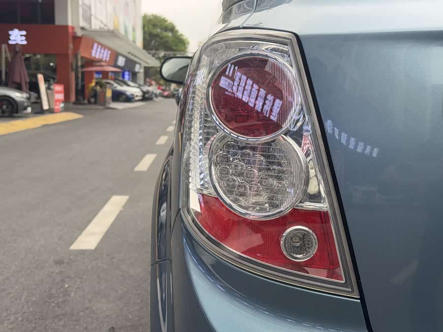 BYD e6 2012 #14 BYD e6 2012 car image #14