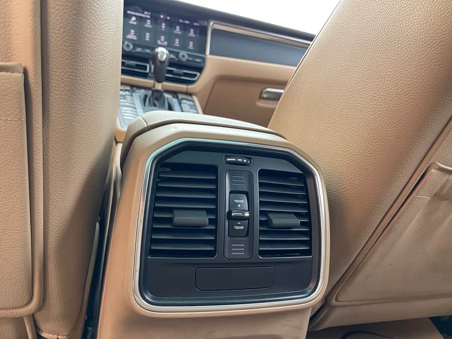 2020 #14 2020 car image #14