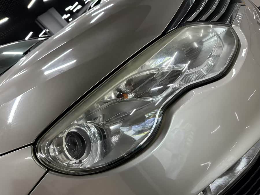 Roewe 550 2014 изображение автомобиля #14