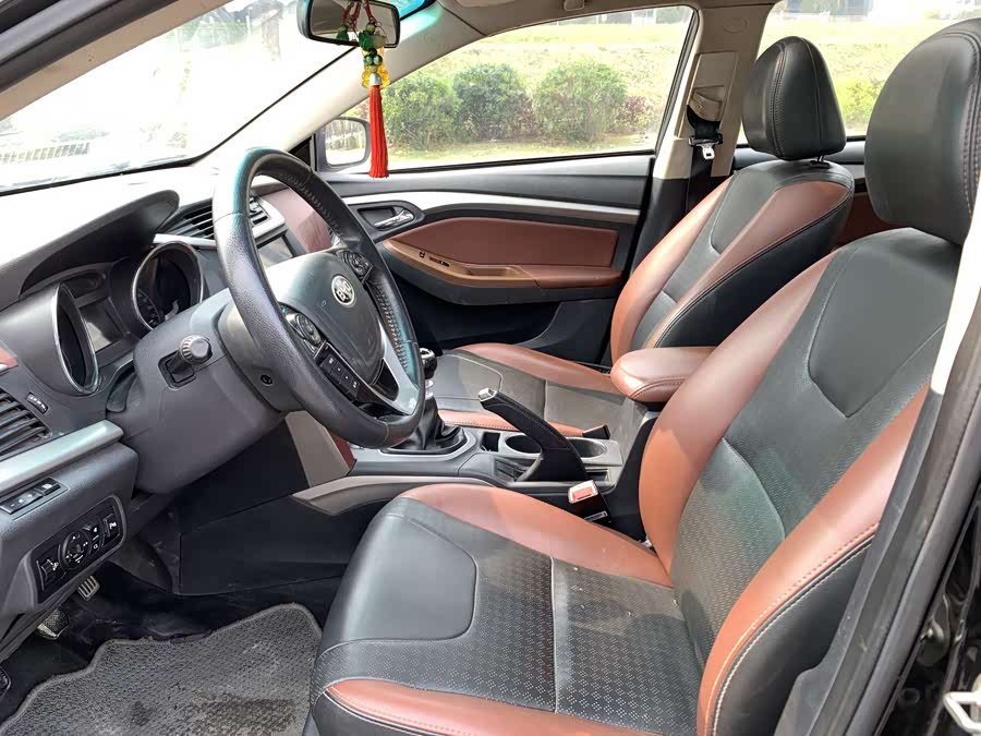 BYD G5 2015 car image #14