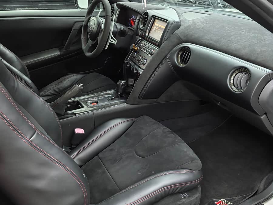 日产 日产GT-R 2014 汽车图片 #14