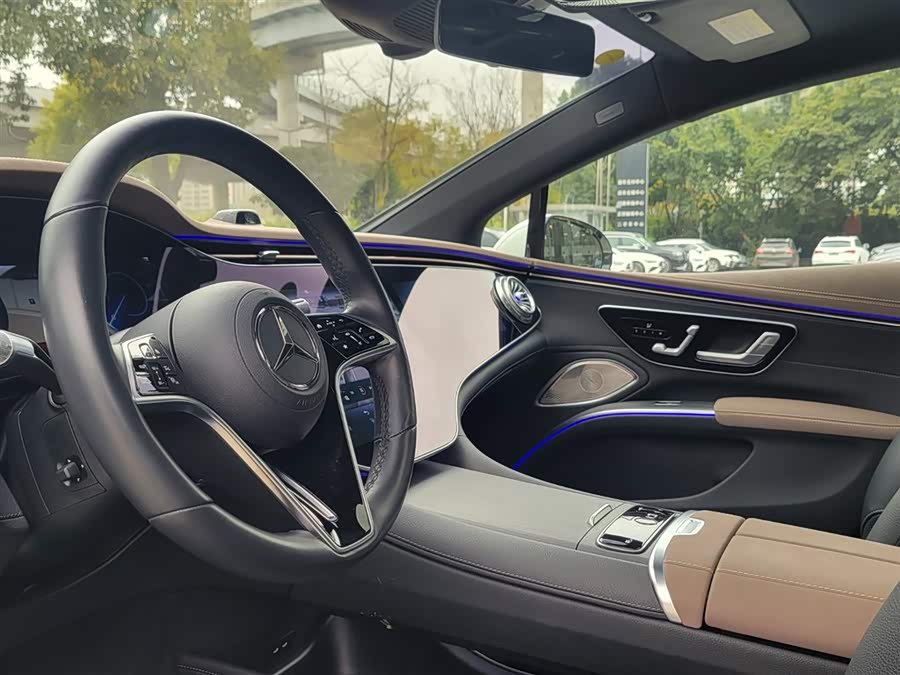 Mercedes-Benz EQS Class 2023 car image #14