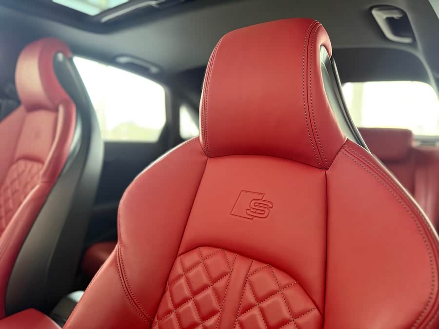 Audi S4 2023 imagem de carro #14