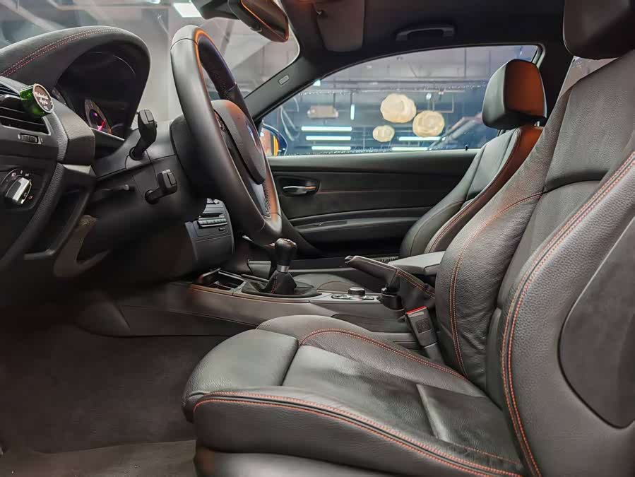 BMW 1 Series M 2012 car image #14