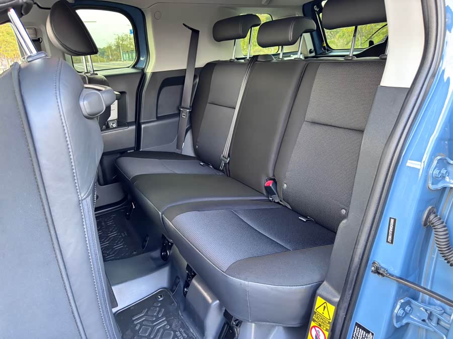 Toyota Reiz 2018 immagine di auto #14