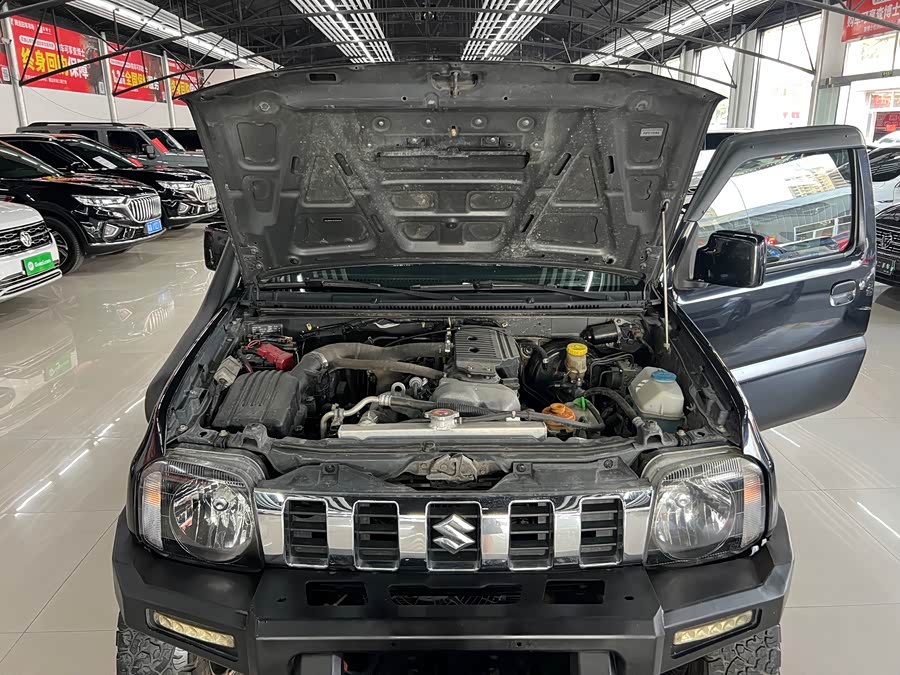 Suzuki Jimny (Imported) 2015 صورة سيارة #14