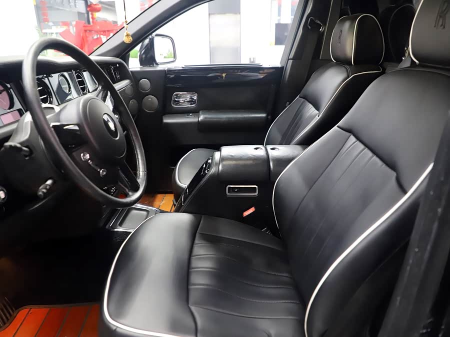 劳斯莱斯 幻影 2008 汽车图片 #14