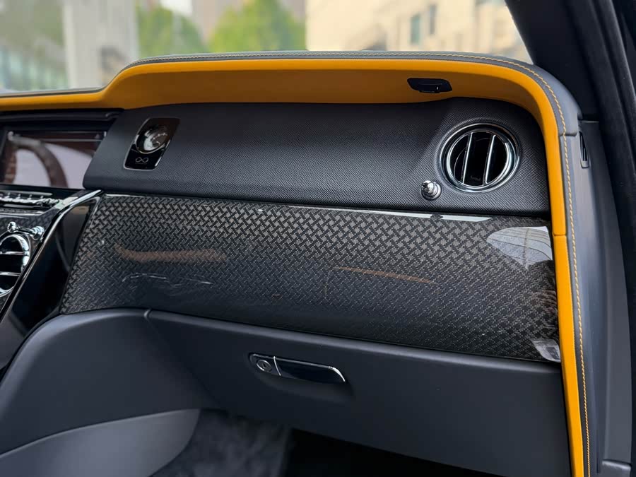 劳斯莱斯 库里南 2020 汽车图片 #14