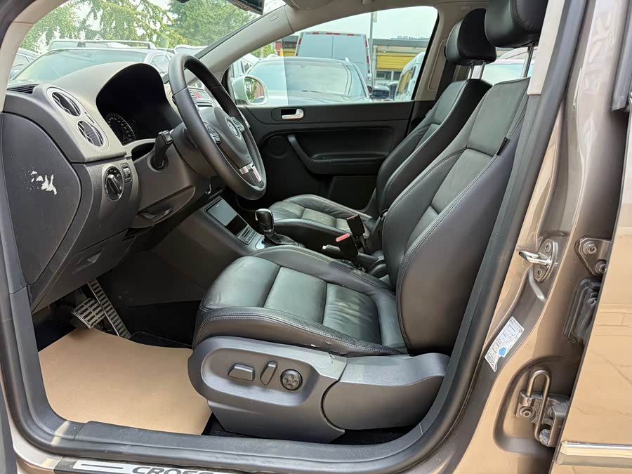 Volkswagen Golf (Imported) 2012 imagem de carro #14