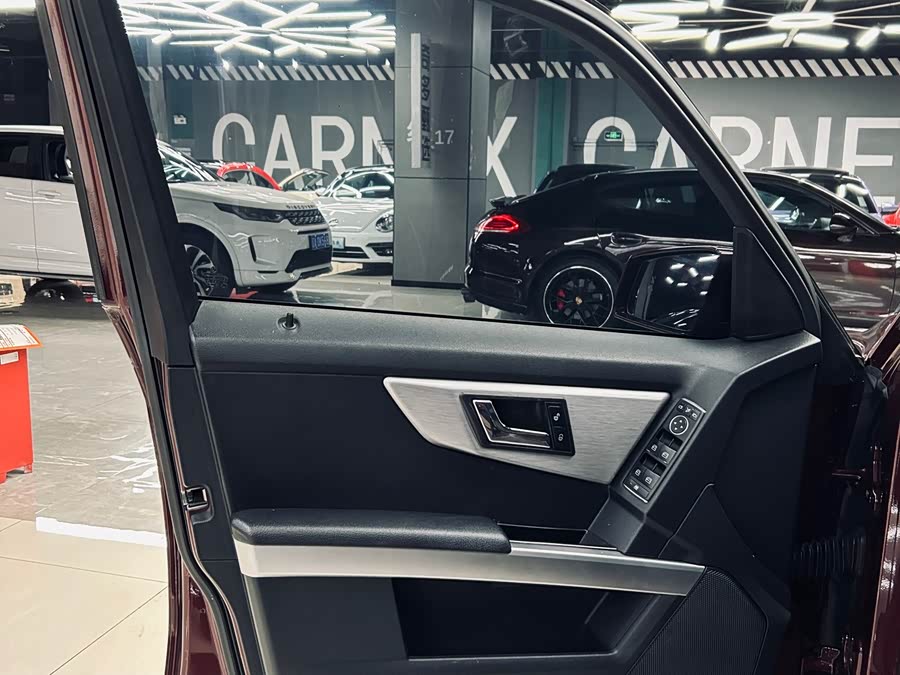 Mercedes-Benz GLK Class (Imported) 2010 car image #14