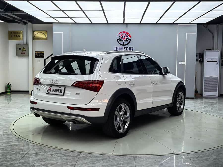 Audi Q5 (Imported) 2011 #14 Audi Q5 (Imported) 2011 car image #14