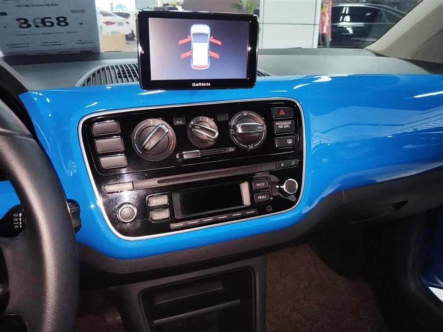 Volkswagen up! 2016 imagem de carro #14