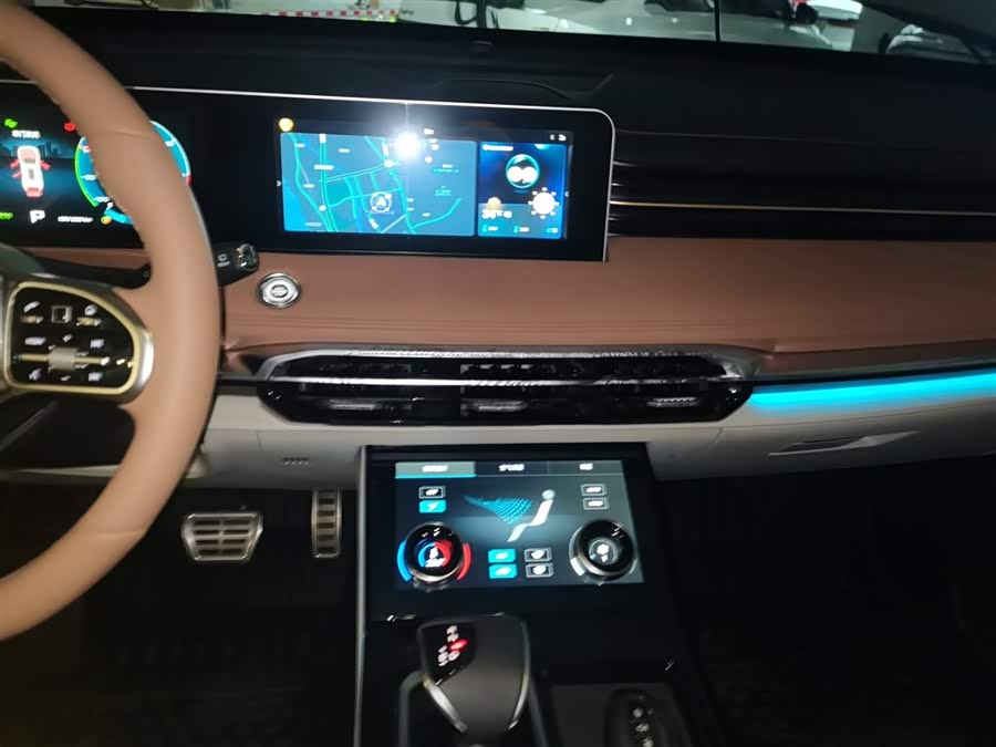 Jetour X70 C-DM 2025 #14 Jetour X70 C-DM 2025 car image #14