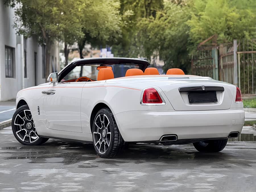 劳斯莱斯 曜影 2016 汽车图片 #14