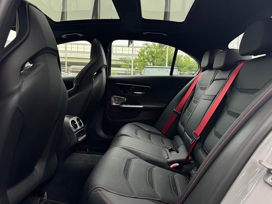 Mercedes-Benz C AMG New Energy 2024 изображение автомобиля #14