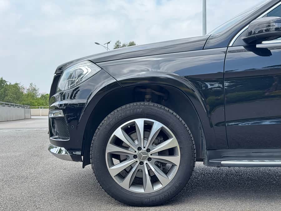 Mercedes-Benz GL Class 2015 #14 Mercedes-Benz GL Class 2015 car image #14