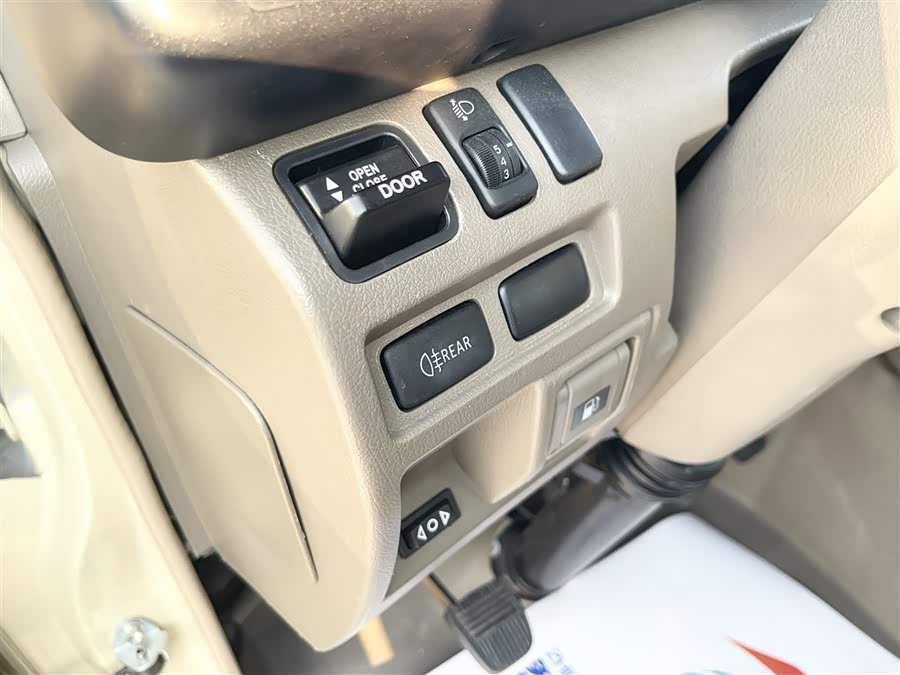 Toyota Coaster 2015 imagen de coche #14