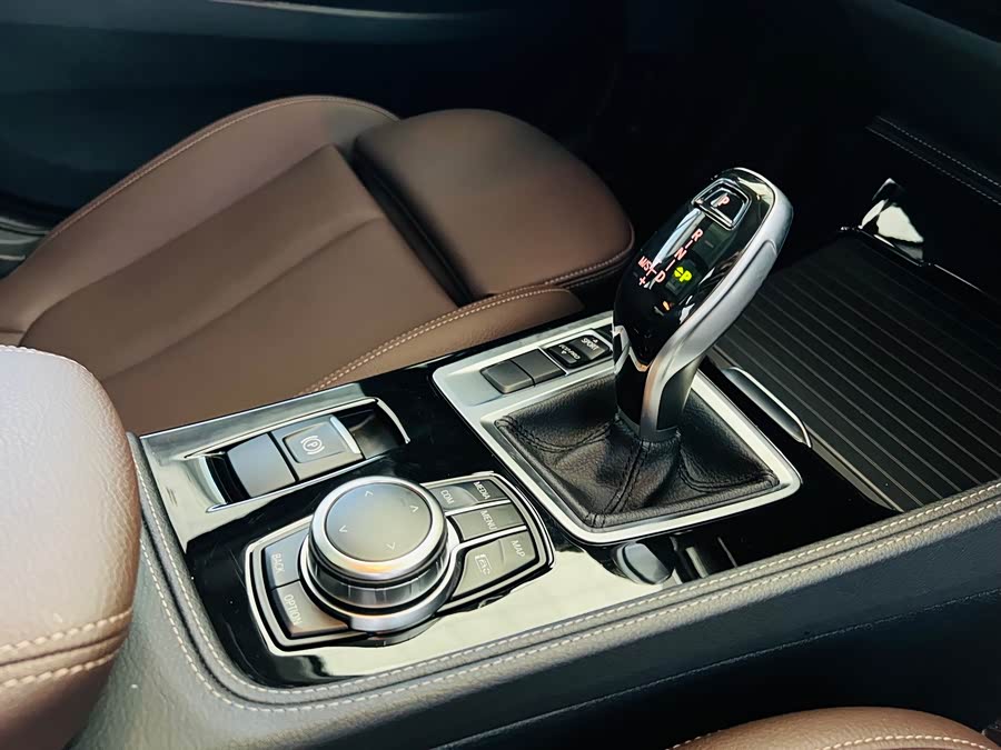 BMW 1 Series 2023 #14 BMW 1 Series 2023 car image #14