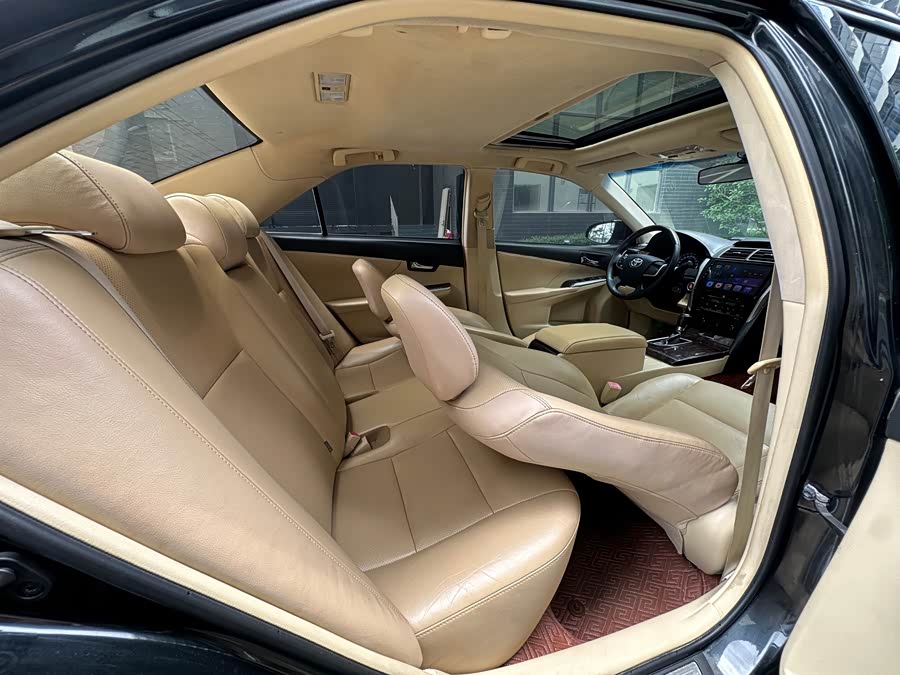 Toyota Camry 2017 car image #14