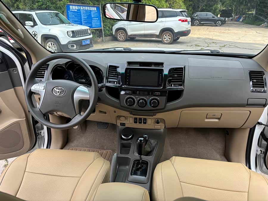 Toyota Fortuner 2014 #14 Toyota Fortuner 2014 immagine di auto #14