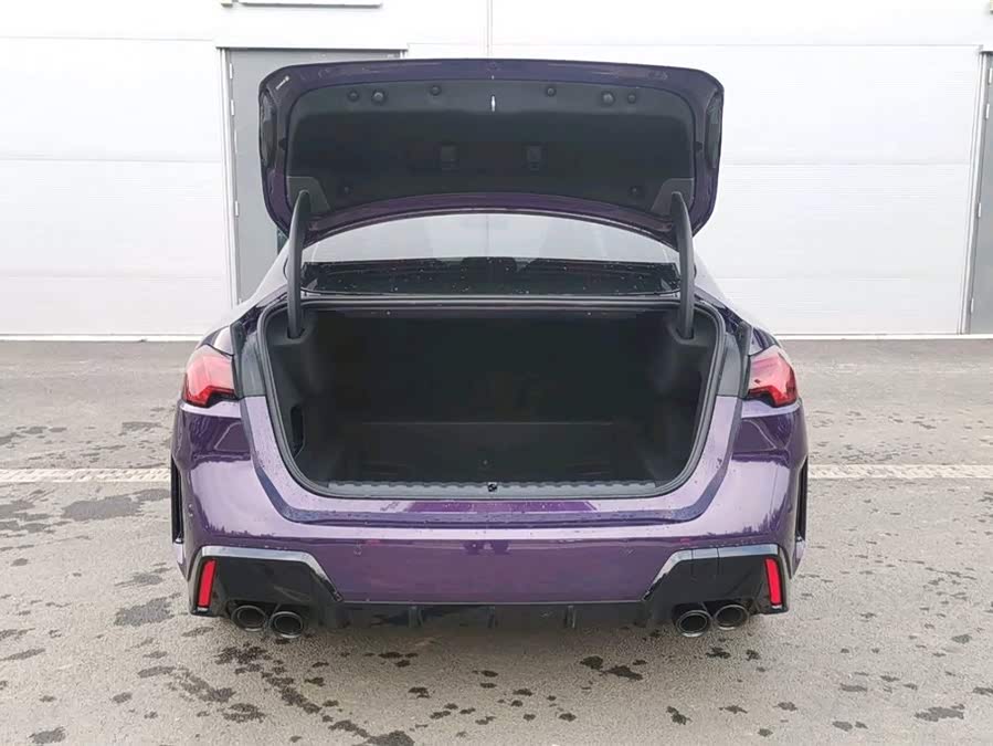 BMW M235L 2024 #14 BMW M235L 2024 car image #14